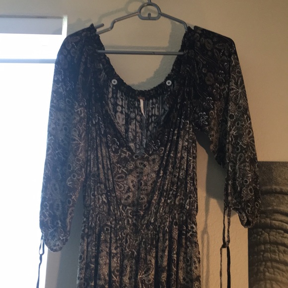 Romper - Picture 2 of 2